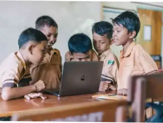 Classroom: Revolusi Pendidikan dan Teknologi di Era Digital