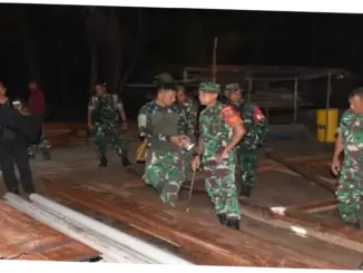 Dansatgas Tinjau Progres Pembangunan TMMD di Kampung Keakwa Pascapembukaan