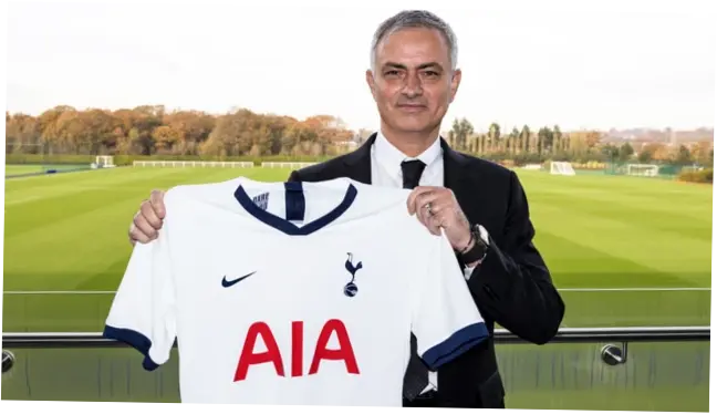 Jose Mourinho: Legenda Sepak Bola yang Tak Pernah Berhenti Menginspirasi