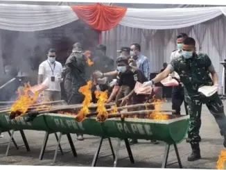 Kejari Indramayu Musnahkan Uang Palsu dan Barang Bukti dari 173 Kasus