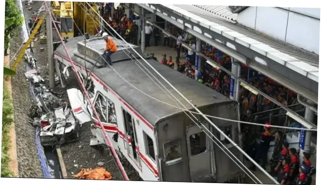 Pengamat: Pemindahan Gerbong Wanita KRL Bukan Solusi