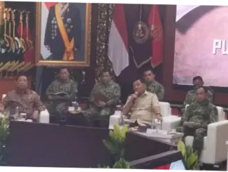 Pertemuan Purnawirawan TNI dengan Menhan Sjafrie: Membahas Strategi Pertahanan dan Isu-Isu Nasional