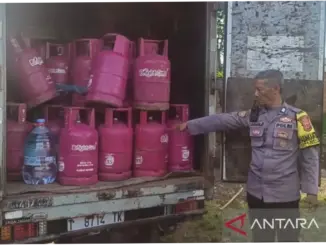 Polisi Ungkap Aksi Pengoplosan LPG Subsidi di Tanjungsari Bogor