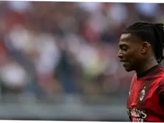Rafael Leao Menuai Cemoohan Fans AC Milan di Laga vs Juventus