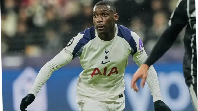 Randal Kolo Muani: Pertarungan Liverpool dan Juventus untuk Mendapatkan Pemain Muda Berbakat