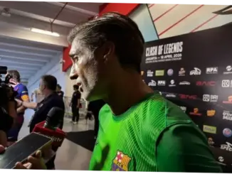 Vitor Baia Puji Atmosfer Stadion GBK