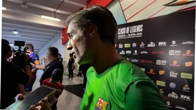 Vitor Baia Puji Atmosfer Stadion GBK