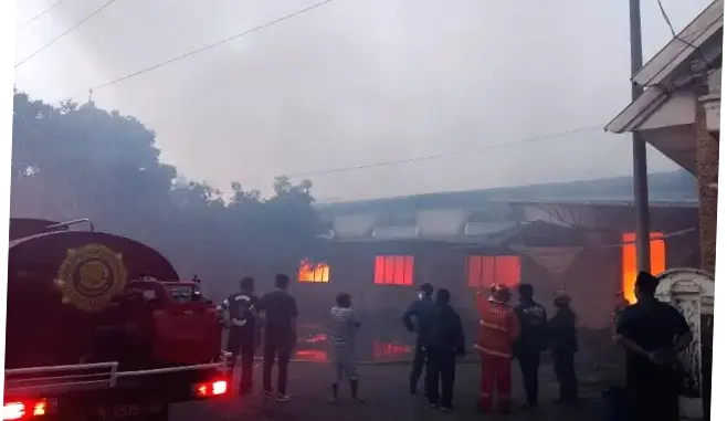 Kebakaran Pabrik Rokok Suket Teki Libatkan Orang Dalam