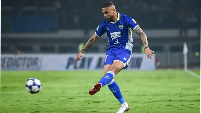 Layvin Kurzawa: Pemain Persib yang Membuat Perbedaan di Lapangan