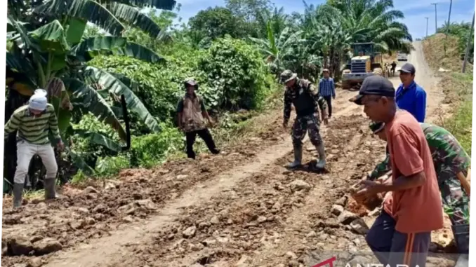 TNI: Membangun Negara Melalui Berbagai Upaya