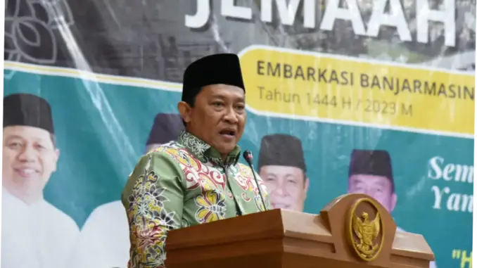 Wagub Lepas Jamaah Haji Kloter 1 Embarkasi Padang Menuju Madinah