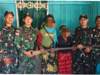 Yonarmed 12 Kostrad Terima Senjata Api dari Warga di Perbatasan